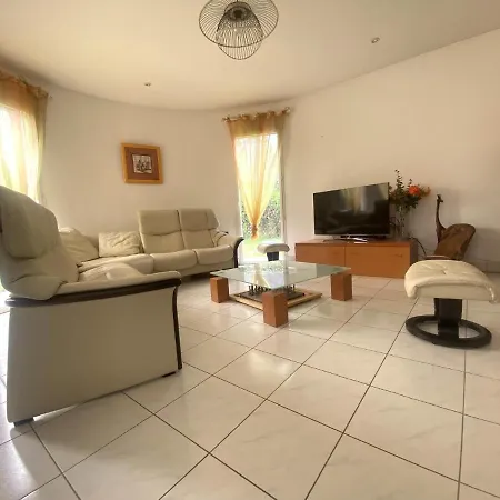 Luxe Aux Portes Du Circuit Piscine Chauffee Villa *