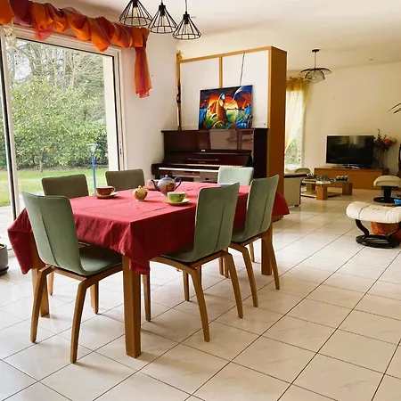 Villa Luxe Aux Portes Du Circuit Piscine Chauffee Arnage