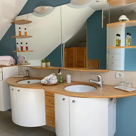 Villa Luxe Aux Portes Du Circuit Piscine Chauffee *