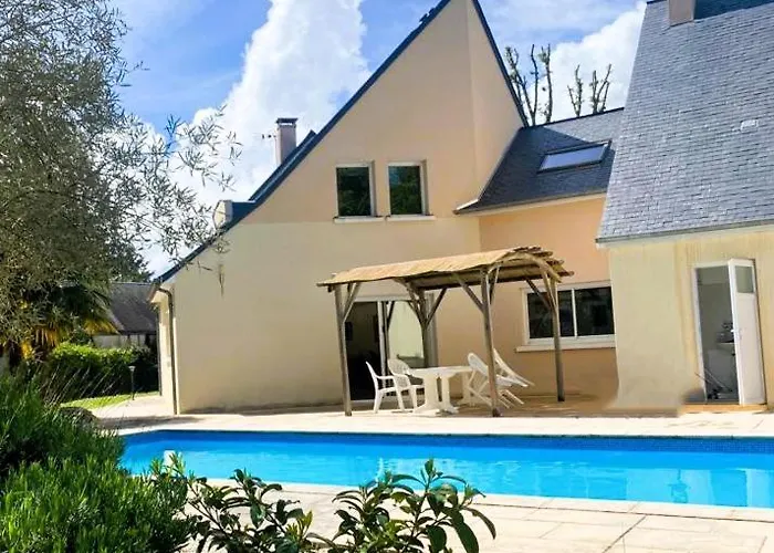 Villa Luxe Aux Portes Du Circuit Piscine Chauffee Arnage