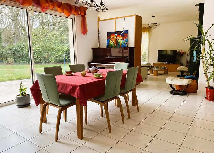 Villa Luxe Aux Portes Du Circuit Piscine Chauffee Arnage